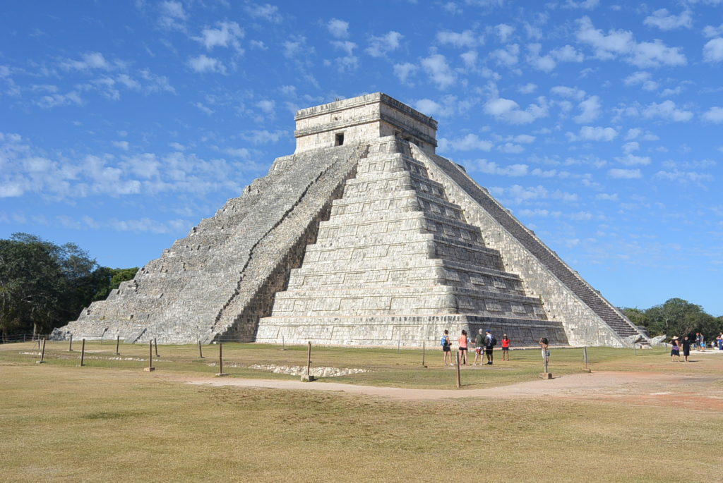 Die Pyramide des Kukulcán, das Wahrzeichen von Chichén Itzá