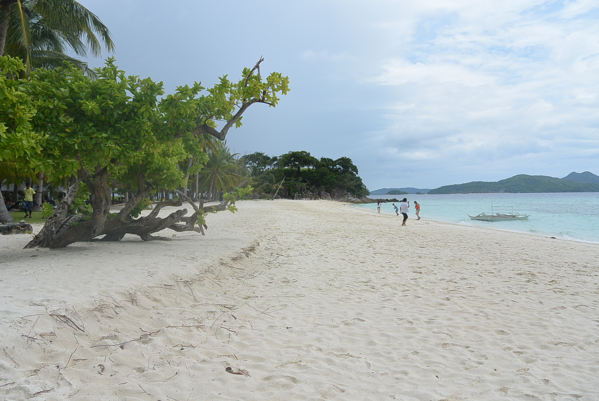 Der weisse Strand der Malcapuya-Insel
